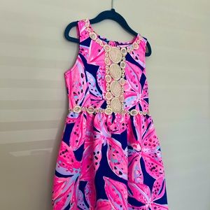Girls Lilly Pulitzer Blue and Pink Dress Size M(6-7)